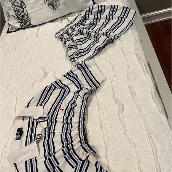 Two piece polo cropped top and skirt - Picture 2 of 5